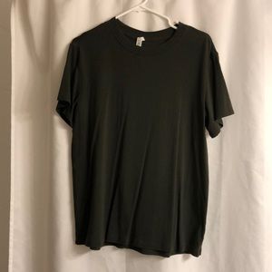 All yours boyfriend lululemon t-shirt Size 6